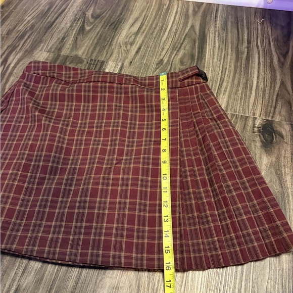 wild fable Burgundy Plaid Pleated Mini Skirt - Picture 6 of 6